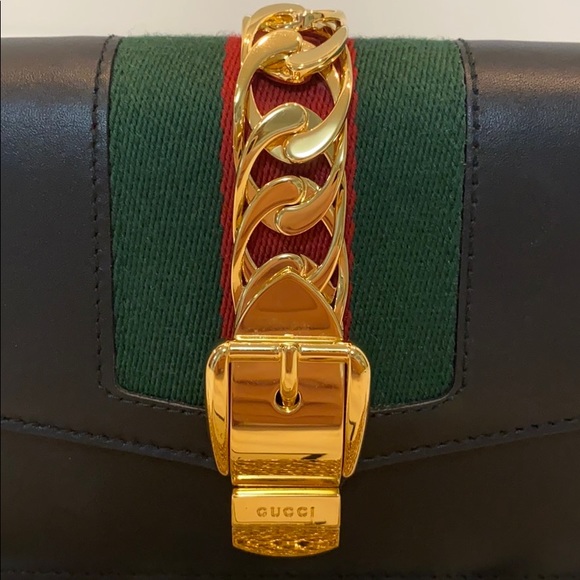 ❌SOLD❌Gucci - Sylvie leather super mini bag - Picture 3 of 10